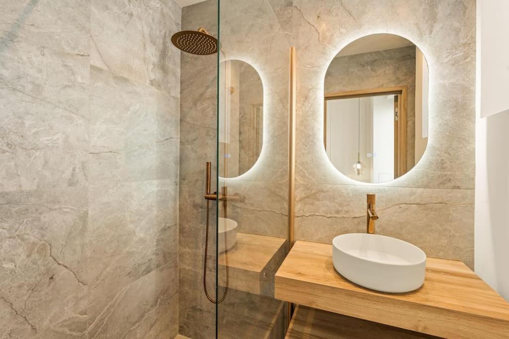 Apartment Avenue Chic *